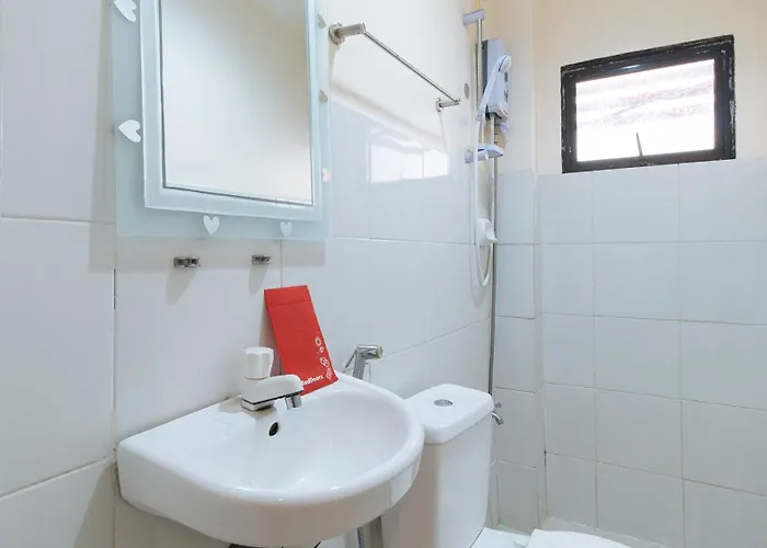 Reddoorz At Vcat Apartelle Sampaloc