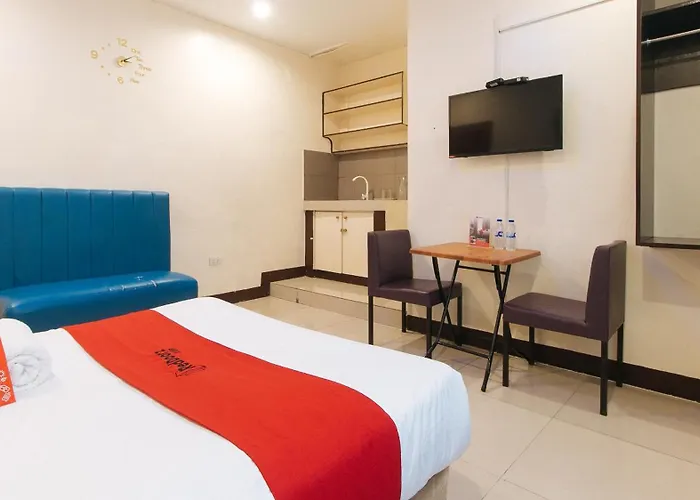 Reddoorz At Vcat Apartelle Sampaloc 3* Manila