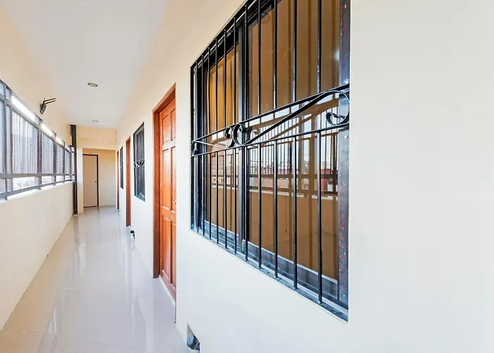 Reddoorz At Vcat Apartelle Sampaloc Hotel Manila