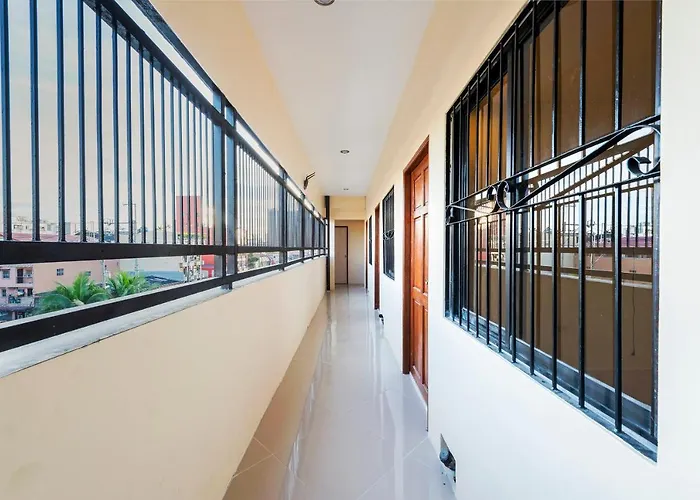 Reddoorz At Vcat Apartelle Sampaloc 3*